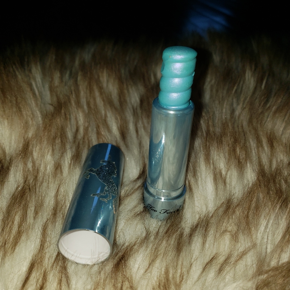 Unicorn Tears Highlighter Too Faced